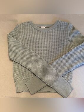 Garage Light Sage Waffle Crewneck Sweater Size Medium